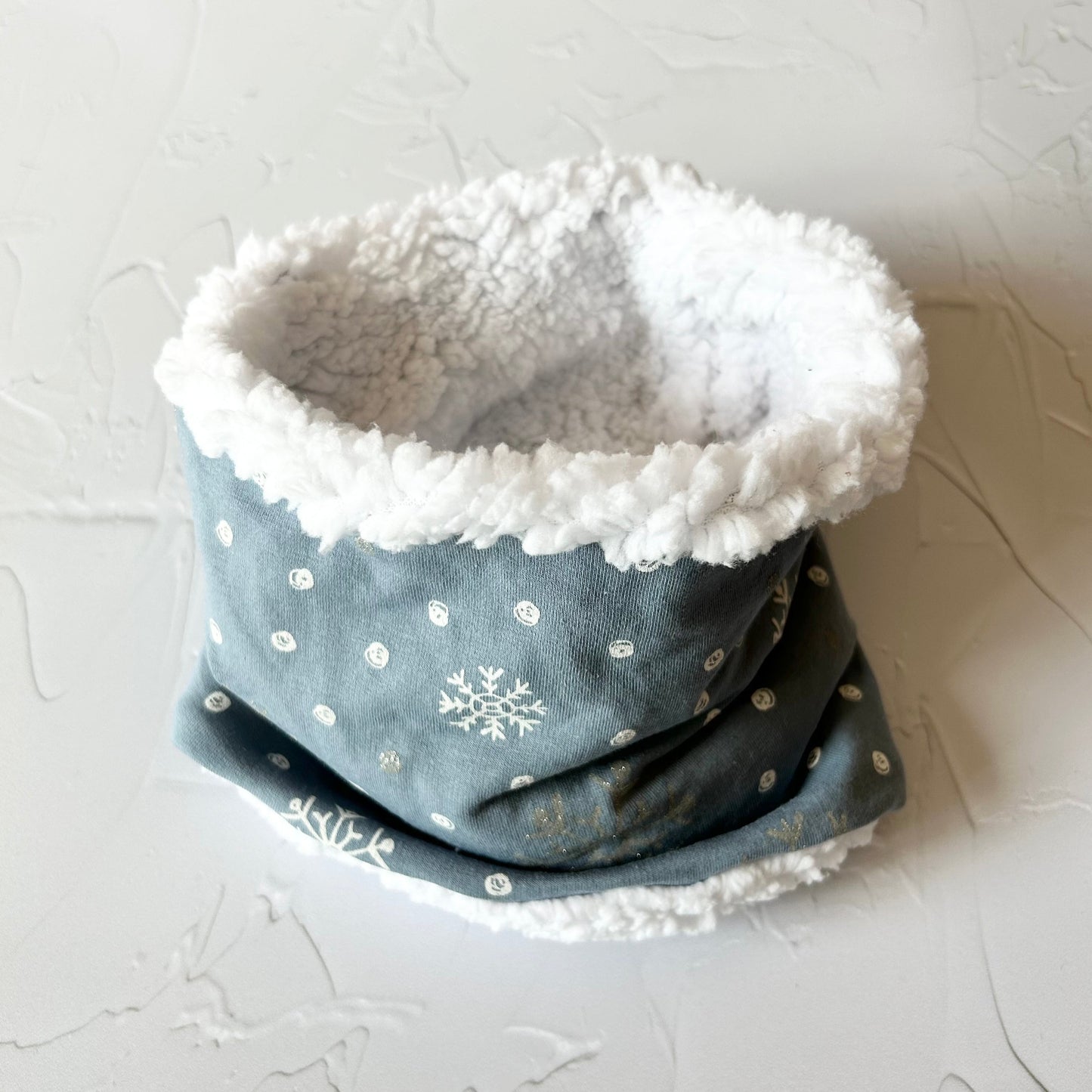 Snood Snowflakes