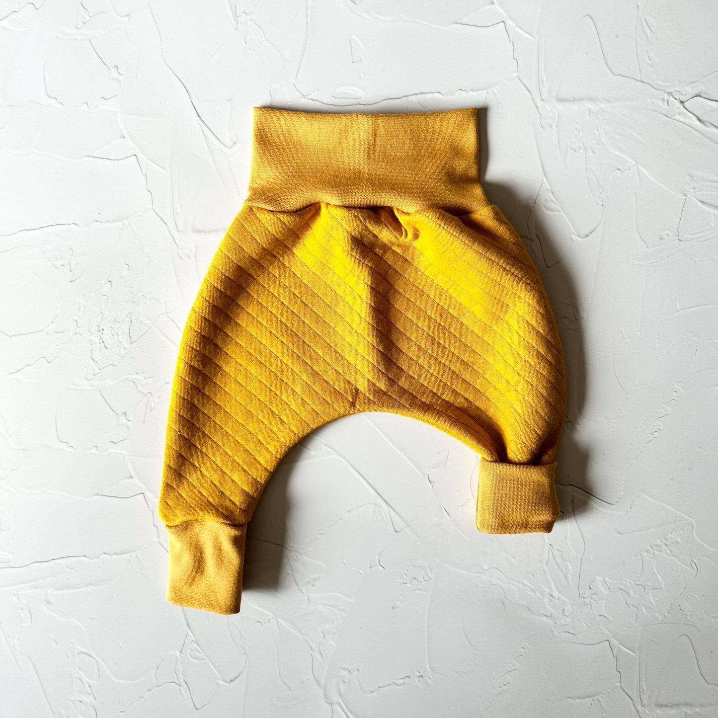 Curry yellow quilted sarouel